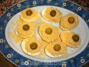 Recetas de Tetuan por Raquel Moryoussef de Fhima: Huevos rellenos y tomates rellenos