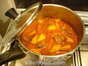 Recetas de Tetuan por Raquel Moryoussef de Fhima: Hígado guisado con papas