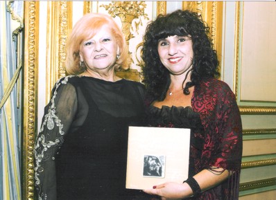 Matilde y Viviana Rajel