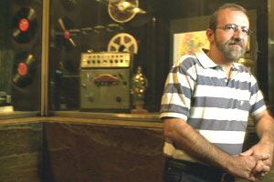 No sólo hablará el estudioso de la cultura sefardí: también habrá velada musical y manjares para degustar. Foto: Rodrigo Néspolo