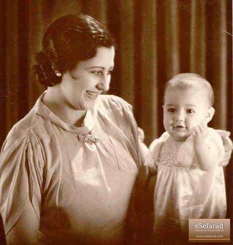 Studio photograph (1936) of a first-generation Argentine woman with her daughter. The baby's father originated from Morocco, as did the child's maternal grandparents. Institution: Adriana Mariel Brodsky