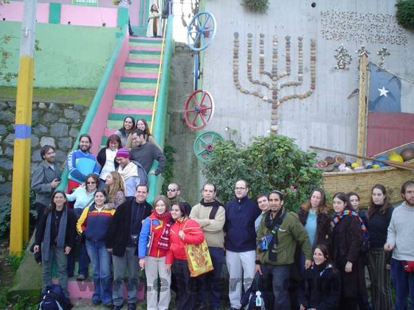 La Menoráh de la Paz, punto obligado de las visitas a Valparaíso judío