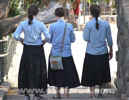 'Are you aware of the amount of Sephardic girls?' (Illustration)  Photo: Yoav Friedman