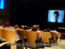 Videoconferencia del reconocido investigador e historiador Mario Saban en la Casa de las Culturas.