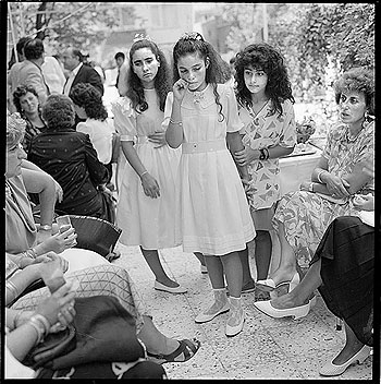 Bat Mitzvah girls gather in Istanbul after their ceremony
