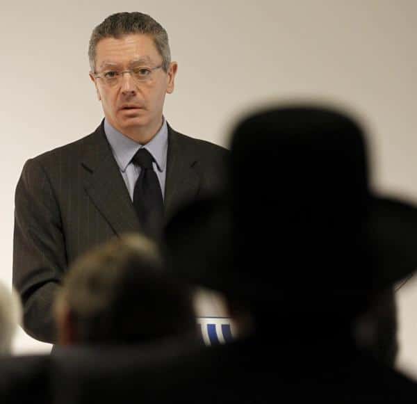 Alberto Ruiz-Gallardón, en un acto en el centro Sefardad-Israel en Madrid. EFE