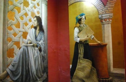 Una de las pinturas que decoran la Casa de Sefarad