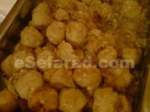 bolitas_matza_encebolladas