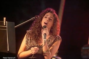 Clara Campos, cantante onubense.