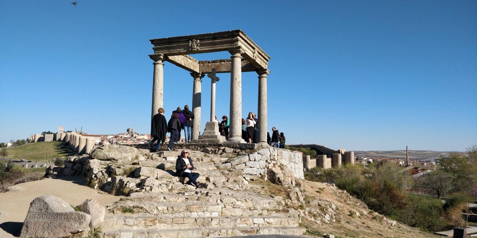 04-cuatro-postes-mirador-avila-01