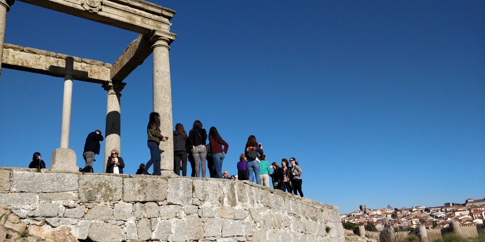 04-cuatro-postes-mirador-avila-02