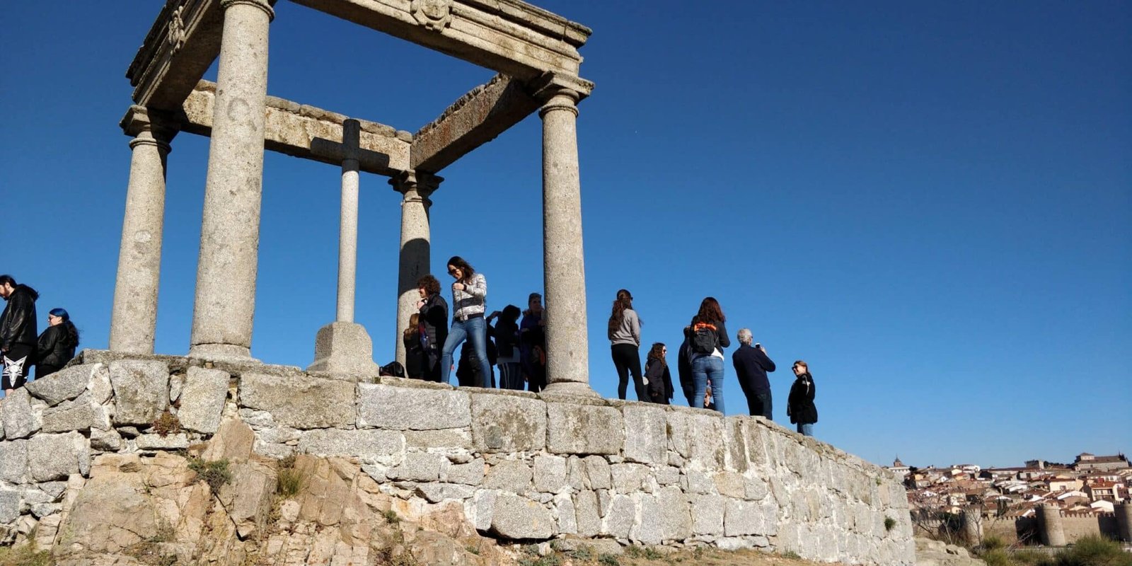 04-cuatro-postes-mirador-avila-03