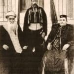 Rabbi Moshe Yehuda Franco de Rodas con su esposa y sirviente