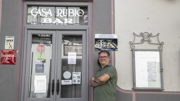 El empresario, en la puerta de Casa Pepe RAFAEL CARMONA