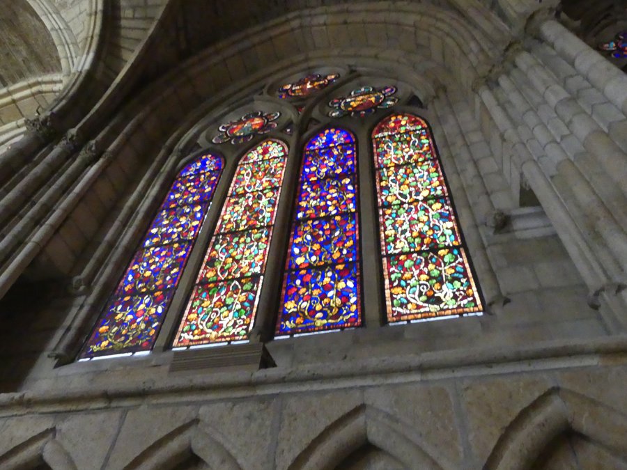 Vidrieras de la catedral de León. Foto del autor de la nota