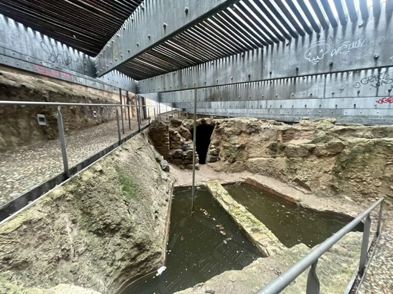 Estado de los aljibes de la sinagoga del Sofer en la actualidad/ Imagen: Itziar Machicado