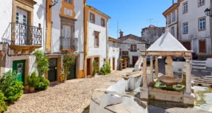 Foto: Adobe Stock La Fonte da Villa es el punto que separa el barrio judío y el resto de la localidad