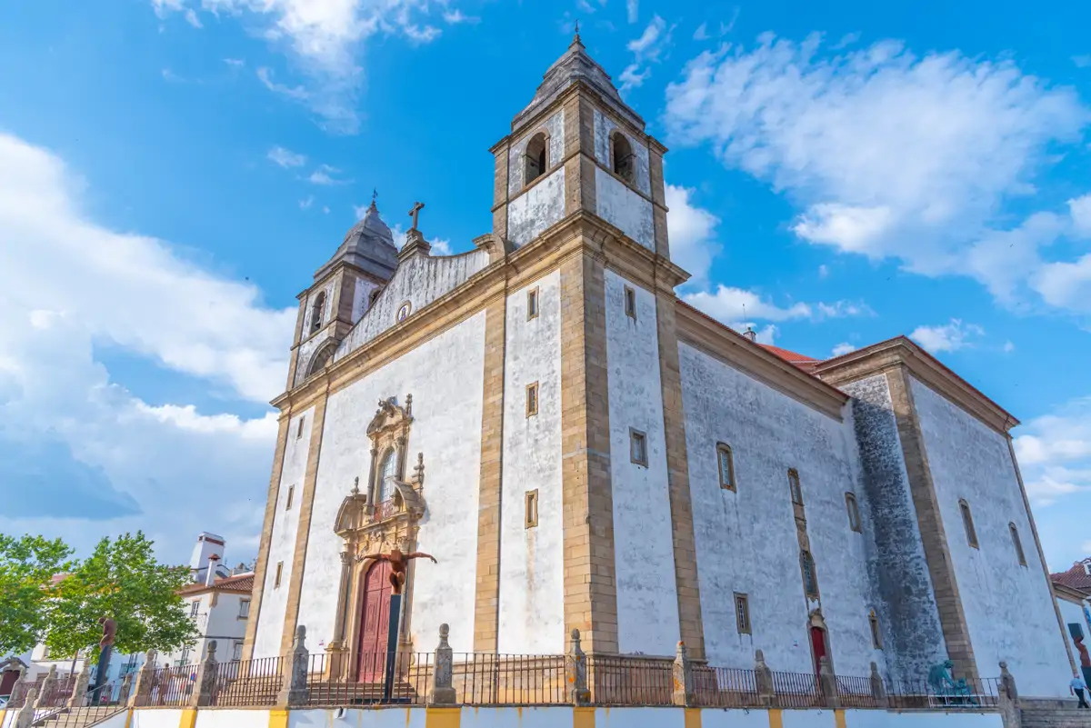 Foto: Adobe StockLa Iglesia de Santa María da Devesa, con su portada de estilo barroco