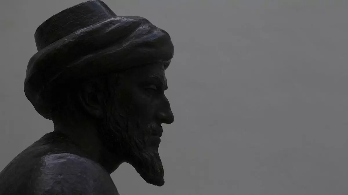 Monumento a Maimónides, en Córdoba. / AJ González