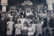 Familia judía libanesa en la sinagoga Maghen Abraham en Beirut.