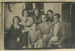 Foto de la familia Esses en Siria (Foto proporcionada por Michelle Kahn)
